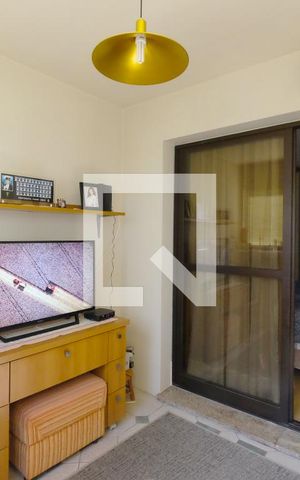Apartamento à venda com 240m², 3 quartos e 3 vagasSuite