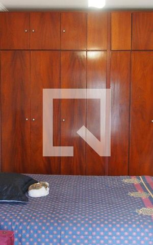 Casa à venda com 178m², 3 quartos e 2 vagasSuíte
