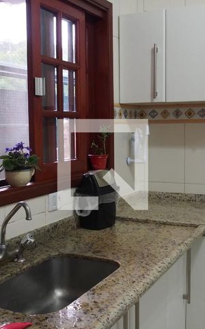 Casa à venda com 178m², 3 quartos e 2 vagasCozinha