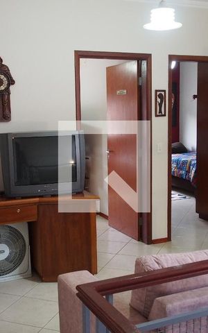 Casa à venda com 178m², 3 quartos e 2 vagasSala 2