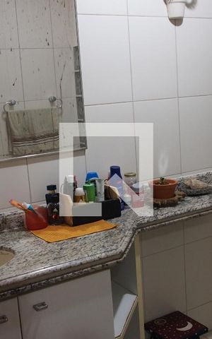Casa à venda com 178m², 3 quartos e 2 vagasBanheiro 1