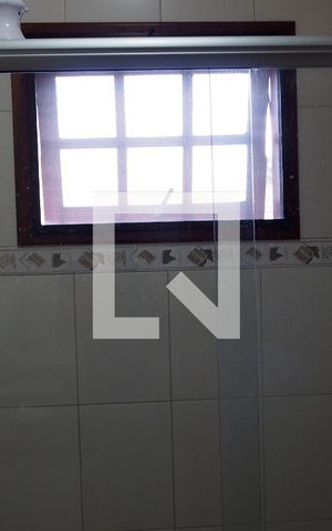 Casa à venda com 178m², 3 quartos e 2 vagasBanheiro 2