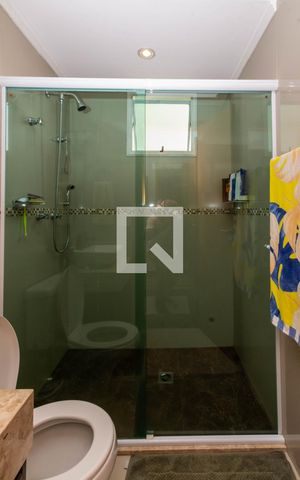 Apartamento à venda com 127m², 3 quartos e 3 vagas Apartamento à venda com 127m², 3 quartos e 3 vagasSuíte 3