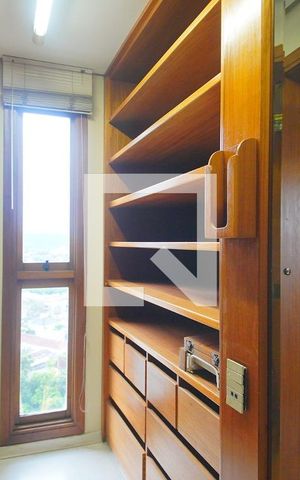 Apartamento para alugar com 315m², 4 quartos e 3 vagasCloset 2