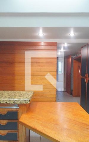 Apartamento para alugar com 315m², 4 quartos e 3 vagasCozinha