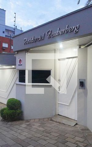 Apartamento para alugar com 315m², 4 quartos e 3 vagasFachada