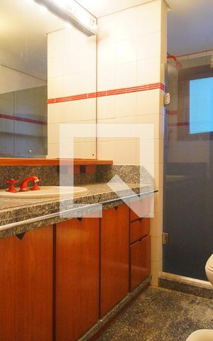 Apartamento para alugar com 315m², 4 quartos e 3 vagasBanheiro 2