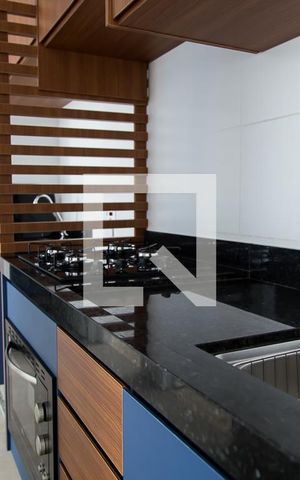 Apartamento para alugar com 38m², 2 quartos e sem vaga Apartamento para alugar com 38m², 2 quartos e sem vagaCozinha e Área de Serviço