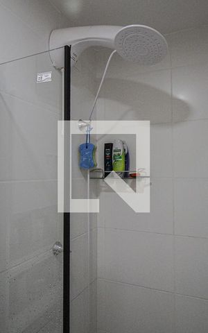 Apartamento para alugar com 36m², 2 quartos e sem vaga Apartamento para alugar com 36m², 2 quartos e sem vagaBanheiro