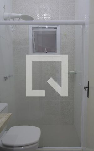 Casa à venda com 179m², 3 quartos e 3 vagasBanheiro