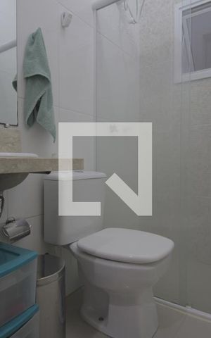 Casa à venda com 179m², 3 quartos e 3 vagasBanheiro
