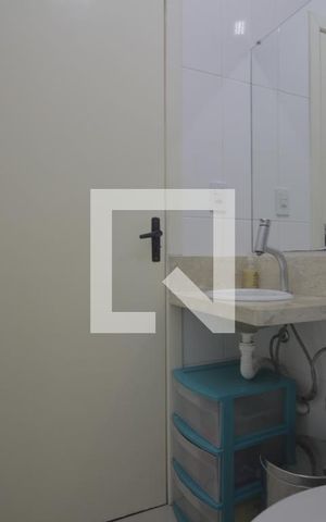 Casa à venda com 179m², 3 quartos e 3 vagasBanheiro