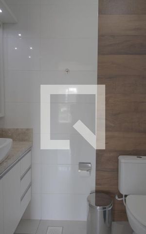 Casa à venda com 179m², 3 quartos e 3 vagasBanheiro da Suíte