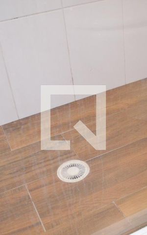 Apartamento para alugar com 102m², 2 quartos e 2 vagas Apartamento para alugar com 102m², 2 quartos e 2 vagasBanheiro