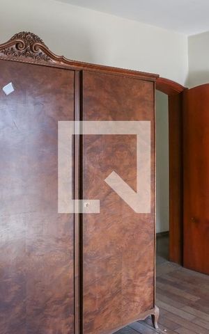 Casa à venda com 220m², 3 quartos e sem vaga Casa à venda com 220m², 3 quartos e sem vagaQuarto 2