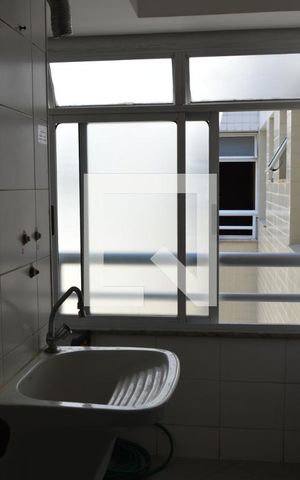 Apartamento para alugar com 236m², 4 quartos e 2 vagasÁrea de Serviço