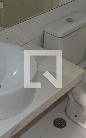 Apartamento para alugar com 236m², 4 quartos e 2 vagasBanheiro da Suíte