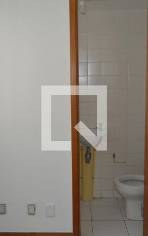 Apartamento para alugar com 236m², 4 quartos e 2 vagasQuarto de Serviço