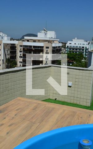 Apartamento para alugar com 236m², 4 quartos e 2 vagasPiscina