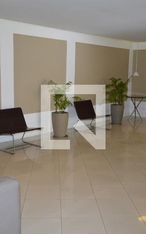 Apartamento para alugar com 236m², 4 quartos e 2 vagasHall