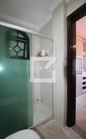 Casa de condomínio à venda com 340m², 3 quartos e 2 vagasBanheiro 