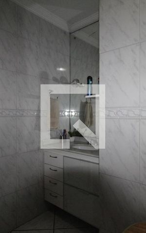 Casa de condomínio à venda com 340m², 3 quartos e 2 vagasBanheiro 
