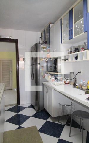 Casa de condomínio à venda com 340m², 3 quartos e 2 vagasCozinha