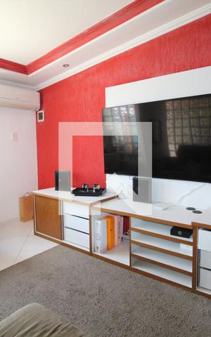 Casa de condomínio à venda com 340m², 3 quartos e 2 vagasSala
