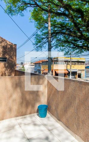 Casa à venda com 216m², 3 quartos e 4 vagas Casa à venda com 216m², 3 quartos e 4 vagasÁrea de Serviço