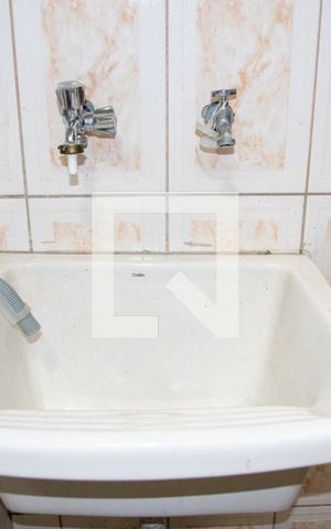 Casa à venda com 250m², 3 quartos e 2 vagasÁrea de Serviço