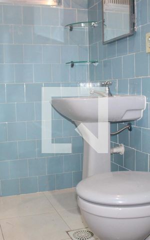 Apartamento para alugar com 48m², 1 quarto e sem vagaBanheiro