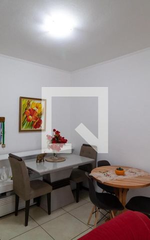 Apartamento à venda com 112m², 3 quartos e 1 vaga Apartamento à venda com 112m², 3 quartos e 1 vagaSalas