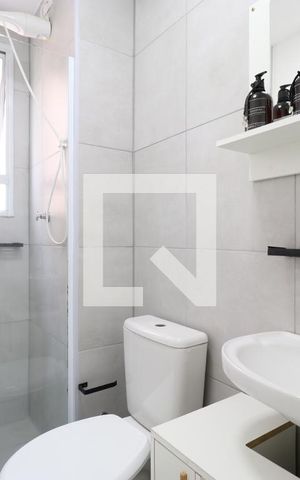 Apartamento para alugar com 47m², 2 quartos e sem vagaBanheiro