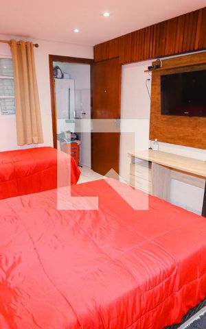Casa à venda com 374m², 5 quartos e 5 vagasQuarto 4