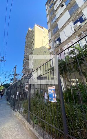Apartamento à venda com 60m², 3 quartos e sem vaga Apartamento à venda com 60m², 3 quartos e sem vagaFachada