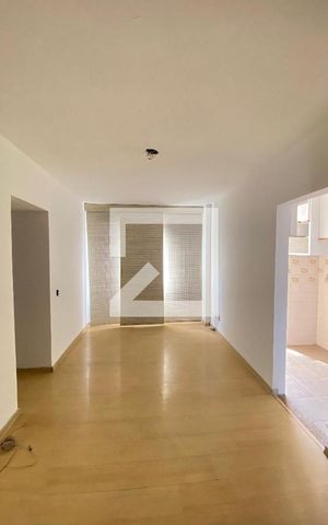 Apartamento à venda com 60m², 3 quartos e sem vaga Apartamento à venda com 60m², 3 quartos e sem vagaSala