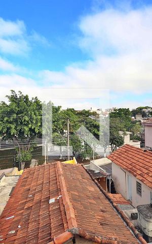 Casa à venda com 173m², 2 quartos e 2 vagasVista da Área de Serviço