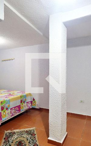 Casa à venda com 173m², 2 quartos e 2 vagasQuarto 2