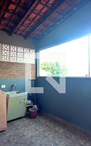 Casa à venda com 173m², 2 quartos e 2 vagasÁrea de Serviço