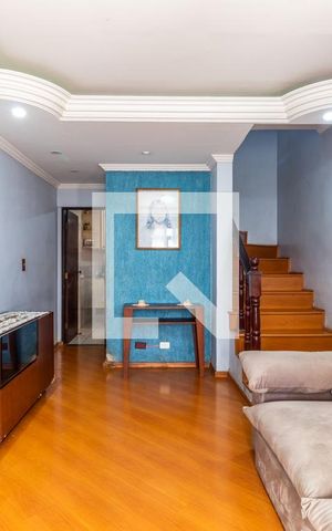 Casa à venda com 125m², 3 quartos e 2 vagasSala