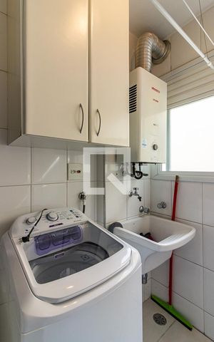 Apartamento para alugar com 66m², 2 quartos e 1 vaga Apartamento para alugar com 66m², 2 quartos e 1 vagaÁrea de Serviço