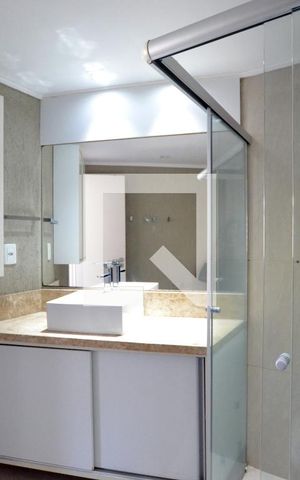 Apartamento à venda com 153m², 3 quartos e 1 vagaBanheiro da Suíte