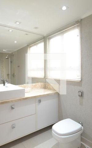 Apartamento à venda com 153m², 3 quartos e 1 vagaBanheiro Social