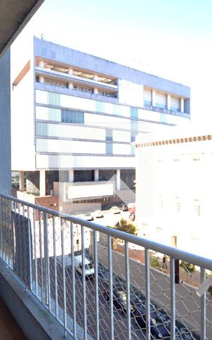 Apartamento à venda com 153m², 3 quartos e 1 vagaVaranda