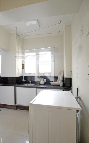 Apartamento à venda com 153m², 3 quartos e 1 vagaÁrea de Serviço