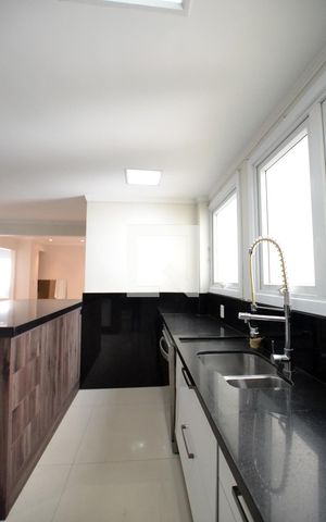Apartamento à venda com 153m², 3 quartos e 1 vagaCozinha