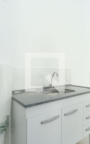 Apartamento para alugar com 34m², 2 quartos e sem vagaCozinha e Área de Serviço