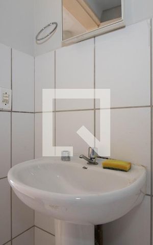 Apartamento à venda com 50m², 2 quartos e 1 vaga Apartamento à venda com 50m², 2 quartos e 1 vagaBanheiro Social
