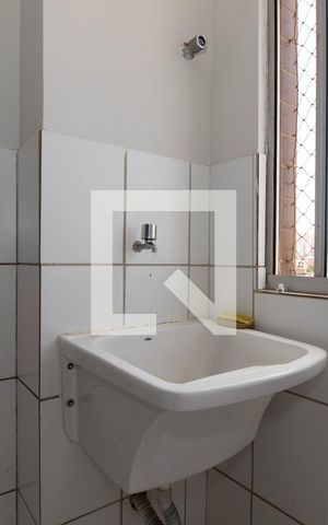 Apartamento à venda com 50m², 2 quartos e 1 vaga Apartamento à venda com 50m², 2 quartos e 1 vagaCozinha e Área de Serviço