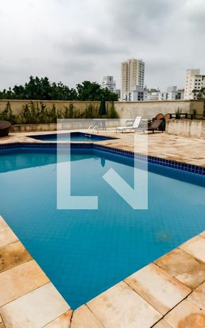 Apartamento à venda com 90m², 2 quartos e 2 vagas Apartamento à venda com 90m², 2 quartos e 2 vagasÁrea comum - Piscina